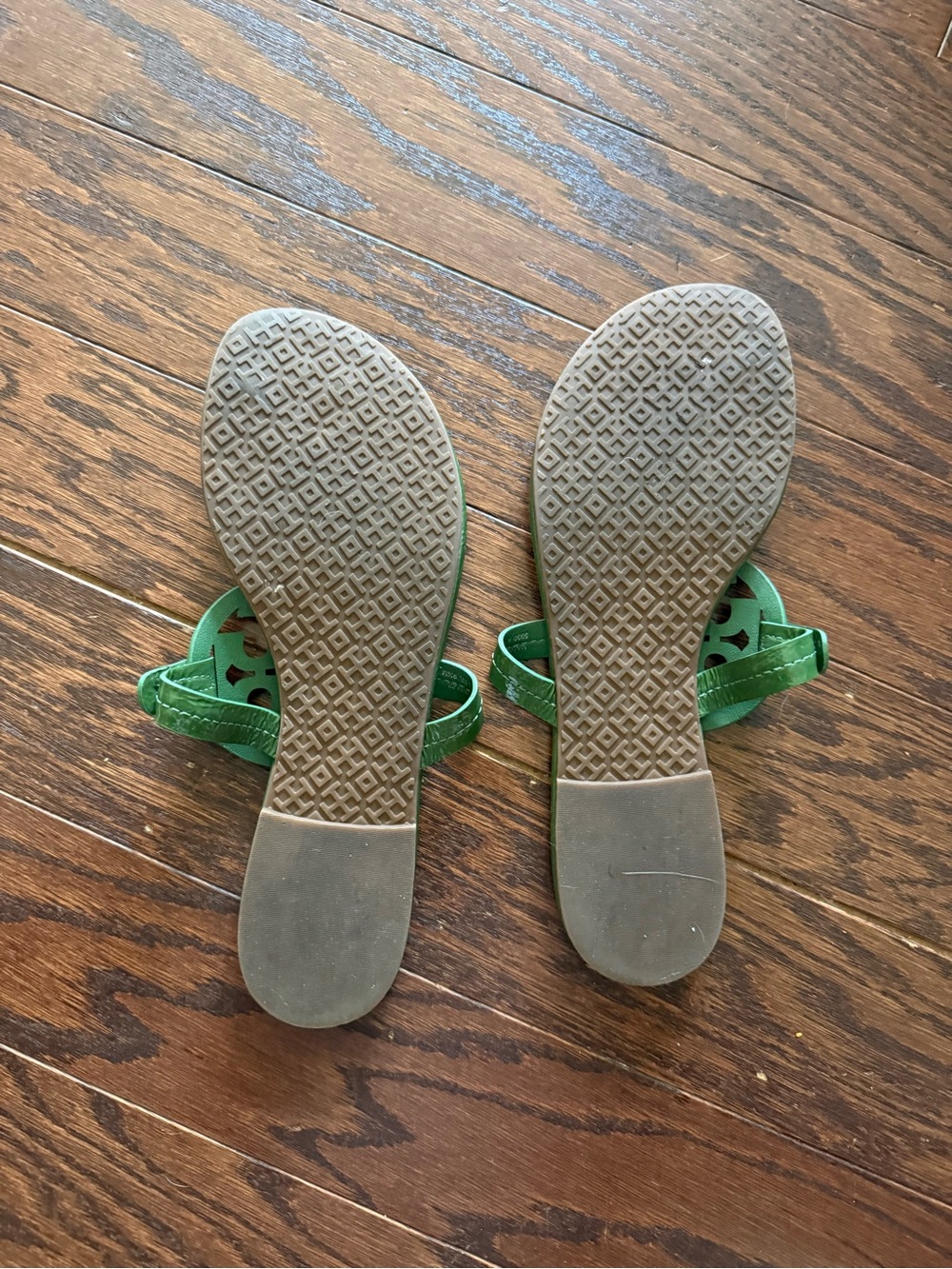 Tory Burch Green - Miller - Picture 7 of 11
